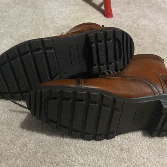 Brand New Men’s Perry Ellis Beacon Boot in Cognac size 9 - Picture 7 of 7